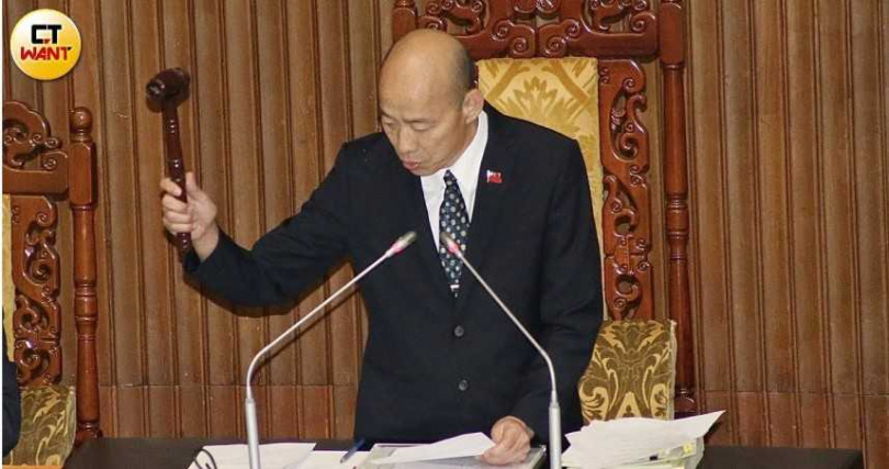 立法院今年6月三讀通過國民黨團所提《軍人待遇條例》修正案，但行政院明確表示，該修法違反《預算法》相關規定。圖／黃鵬杰攝）