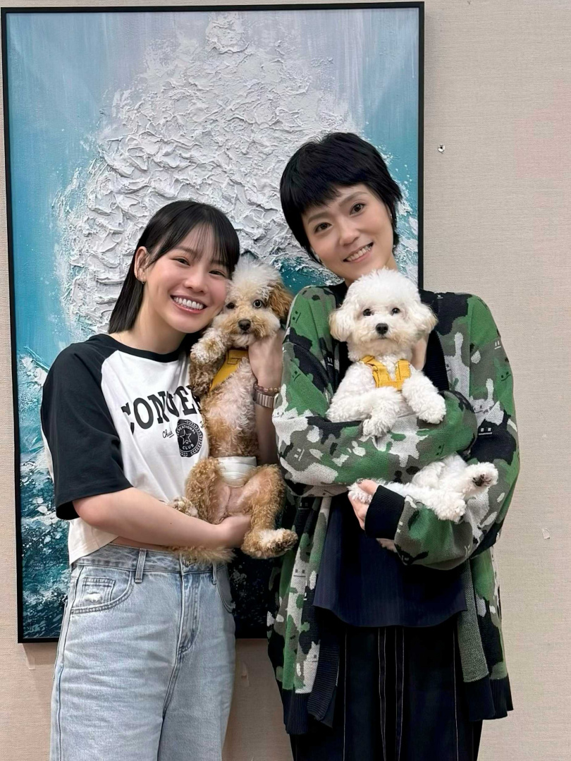 冬天Grace邀請偶像曹雅雯擔任配唱製作人。（圖／冬天Grace提供）