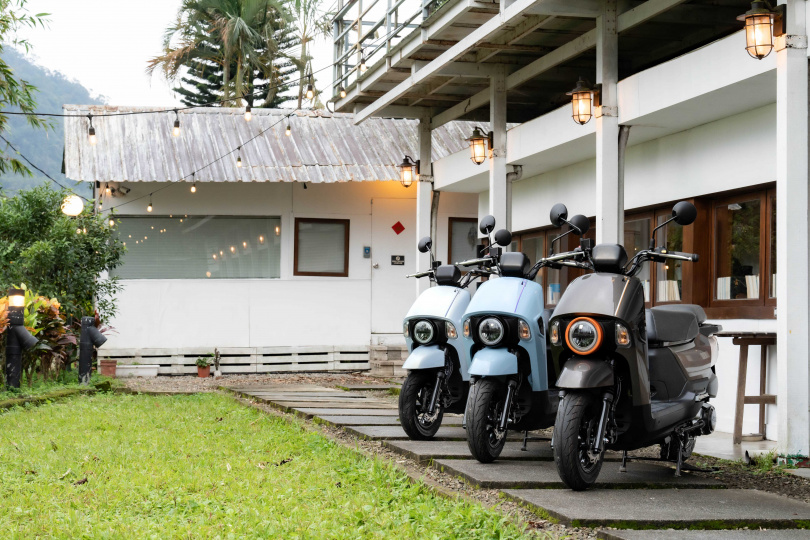 SYM 4MICA改款強勢登場!新色亮相,油耗再進化!(圖片提供/三陽)