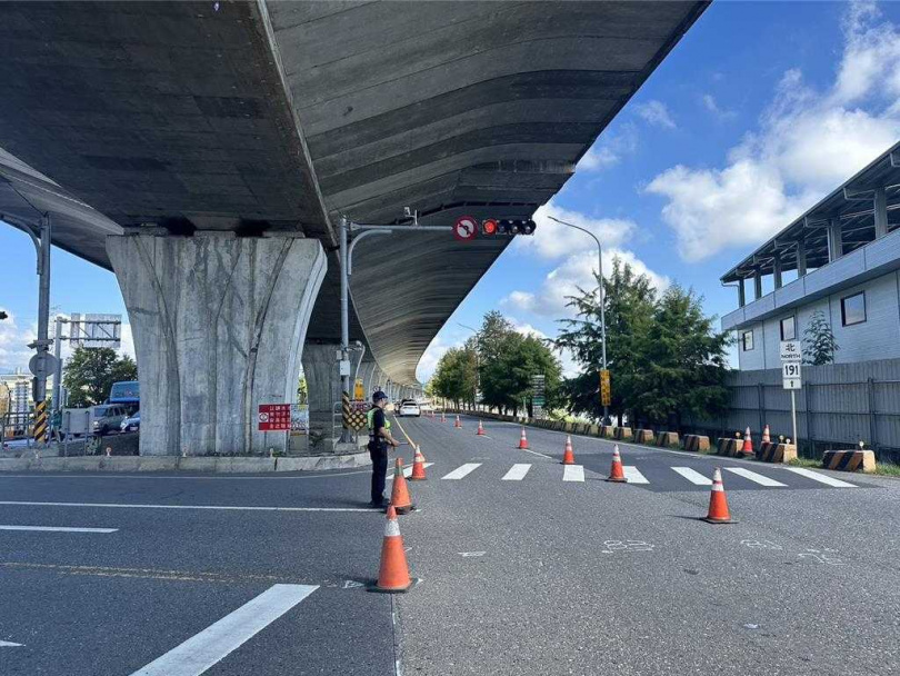 北返車潮已開始湧現，將於今日達到最高峰，預估北返車潮將持續到晚間才會疏解。（圖／警方提供）