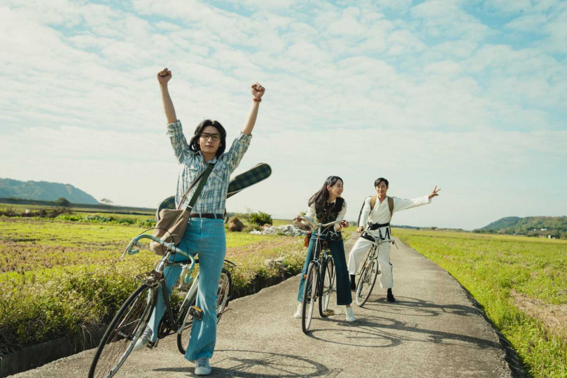 宋柏緯（前）與振永（後）在片中都很愛慕李沐，但兩人表達愛的方式大不同。（圖／瀚草文創GrX STUDIO提供）