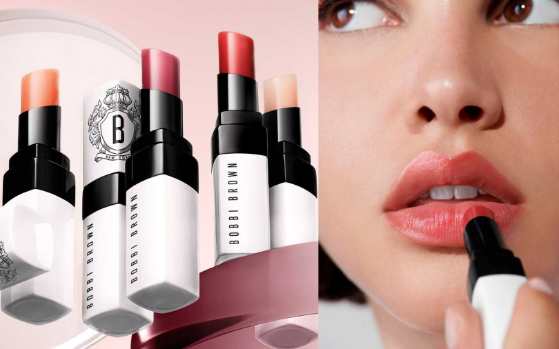 為歡慶新品上市同時迎接2月情人節，即日起至2/28凡於百貨專櫃購買任一護唇膏，即可享有「唇膏刻印服務」，訂做專屬妳的獨一無二唇膏！（圖／品牌提供）