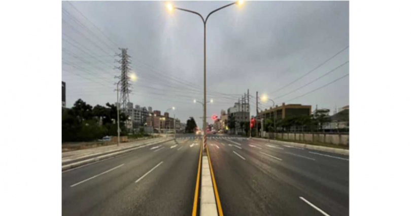 配合未來國道七號、捷運黃線延伸，專用道預留交通維持空間，完善整體路網。（圖片提供／高雄市政府工務局）