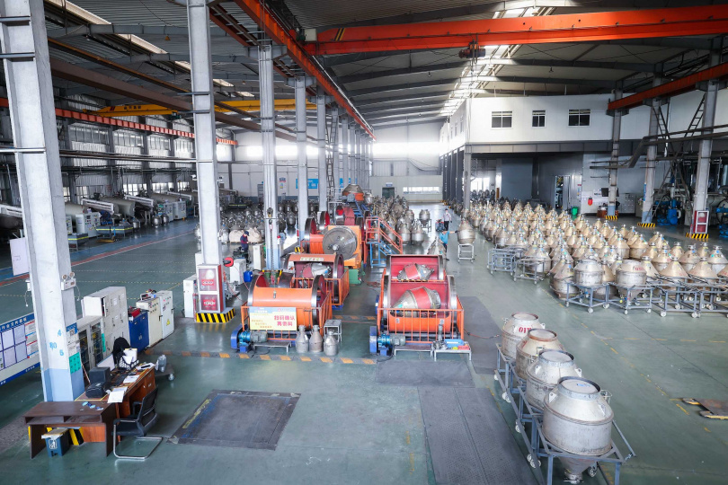 中國知道稀土是美國在科技、軍事領域的軟肋，因此從2023年開始不斷加強出口管制。（圖／新華社）