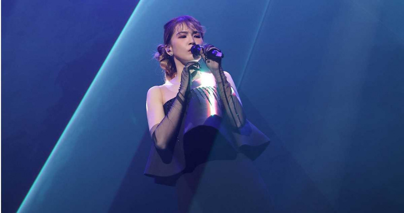 曾沛慈演唱會分為四個章節,細膩勾勒愛情的不同面貌。(圖/寬宏藝術提供)