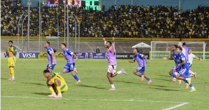 庫拉索在最後一戰作客牙買加，面對同樣渴望晉級的對手，最終以0比0守住關鍵一分，憑藉總積分穩居小組榜首。