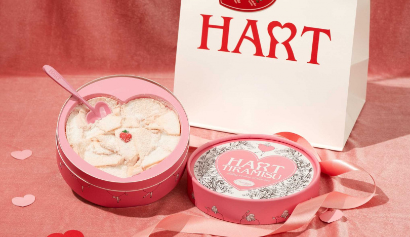 「草莓牛奶」提拉米蘇。（1,280元，圖／HART TIRAMISU提供）