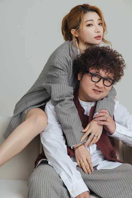 結婚兩個月，依依坦言還不習慣改口叫納豆老公。（圖／經紀公司提供）