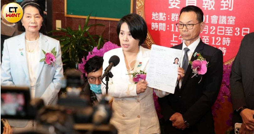 民眾黨立委李貞秀（圖）認為總統賴清德選前自己說好的社宅新建13萬戶以上別自己跳票了。（圖／周志龍攝）