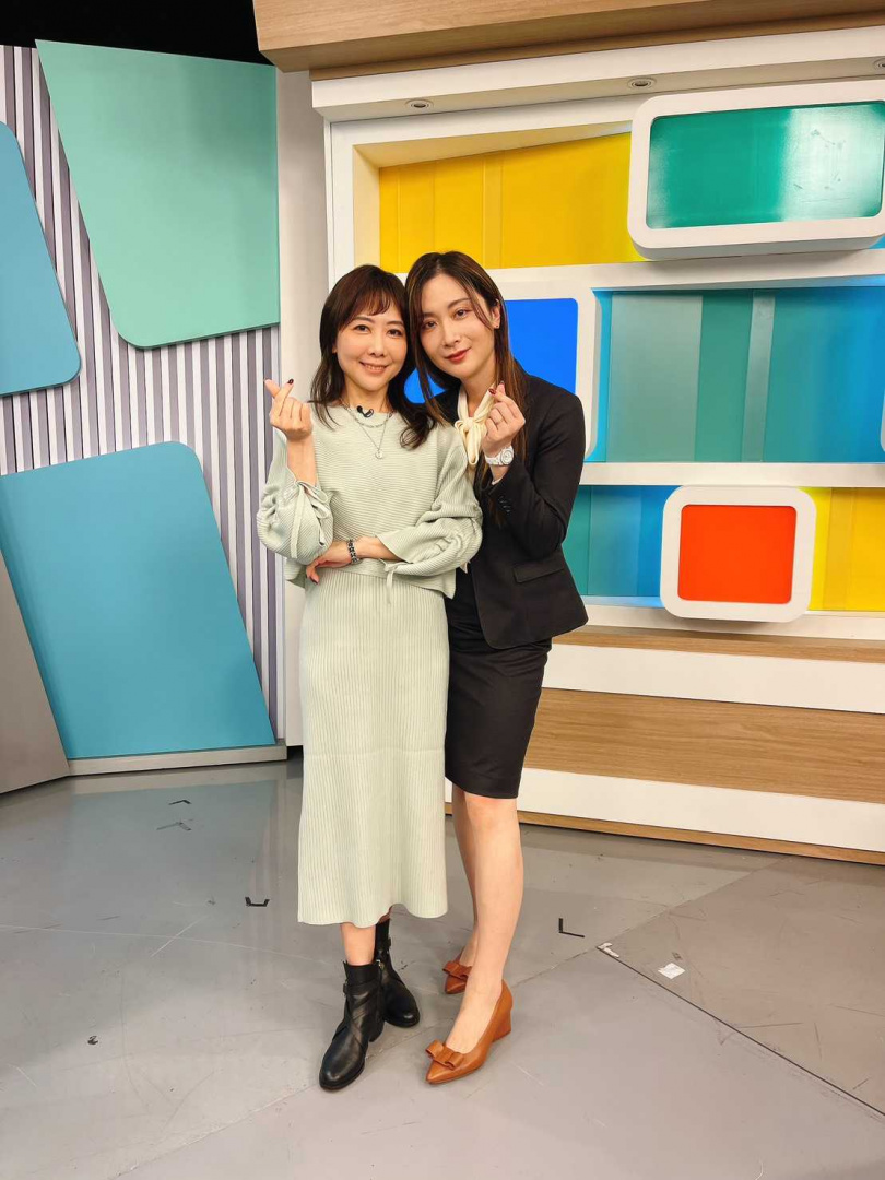 陳樂涵(右)承諾一輩子保護太太雪兒。(圖/和展影視提供)