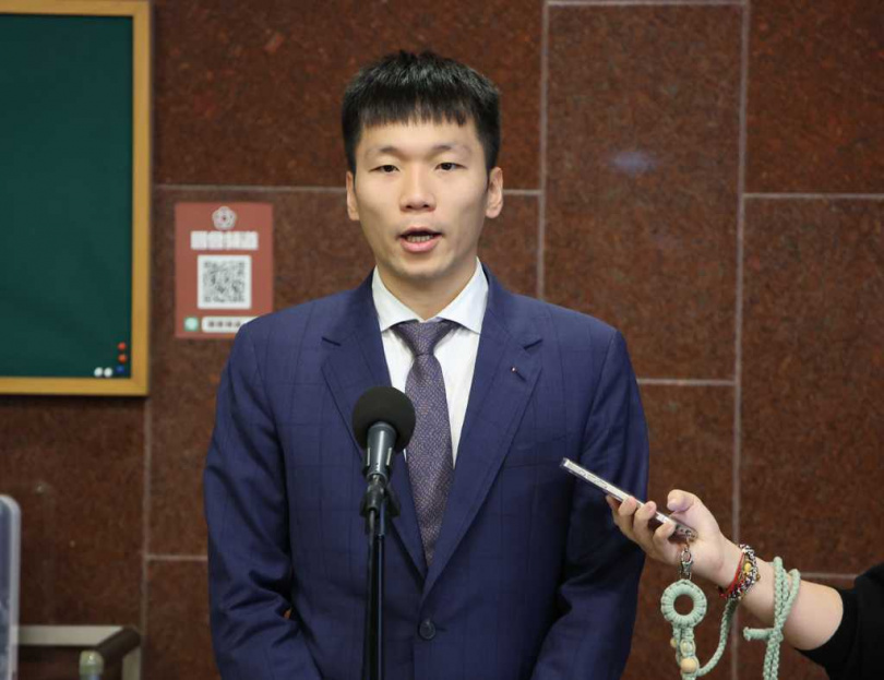 運動部長李洋26日首次赴立法院教育及文化委員會報告業務概況並備詢。（圖／中國時報姚志平攝）