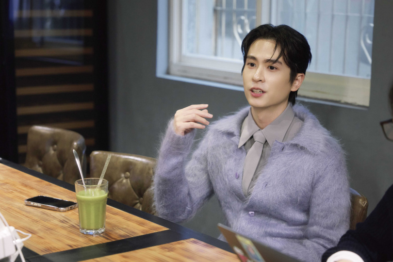 石知田開心撕掉學霸標籤。（圖／百澤娛樂提供）