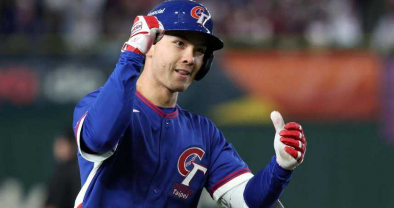 中華隊外野手費爾柴德在預賽敲出關鍵全壘打，入選C組最佳外野手名單。（圖／達志／美聯社）