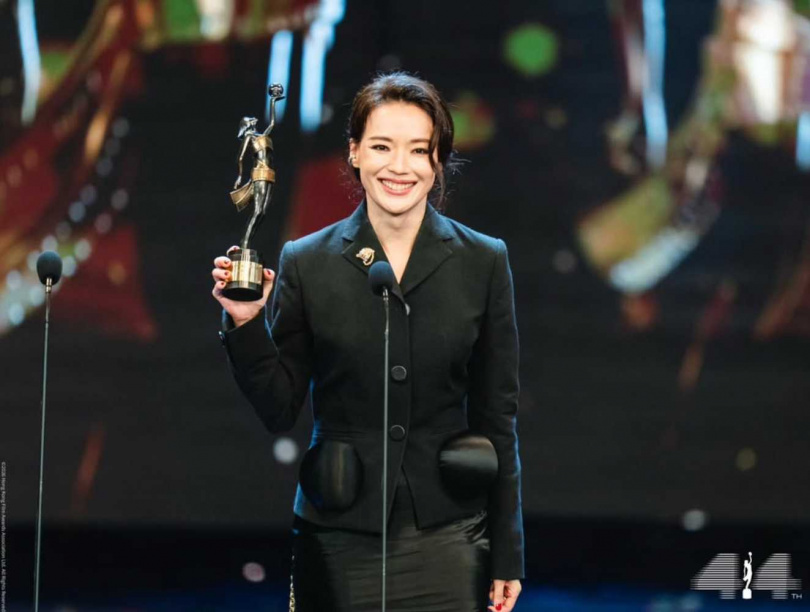 舒淇以《女孩》拿下新晉導演獎。（圖／翻攝金像獎IG）