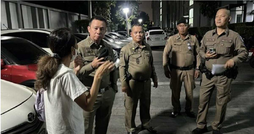 泰國暖武里府一處公寓發生女模死亡案件，警方封鎖現場調查。