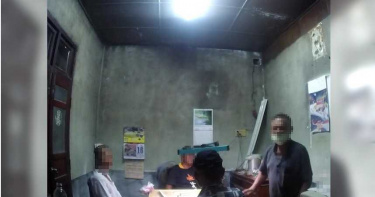 找3友麻將桌上相會 警上門:我已打過疫苗