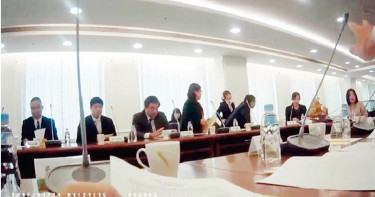 【長榮僕欺主3】女董座很想要 會開一半上演「關燈版」
