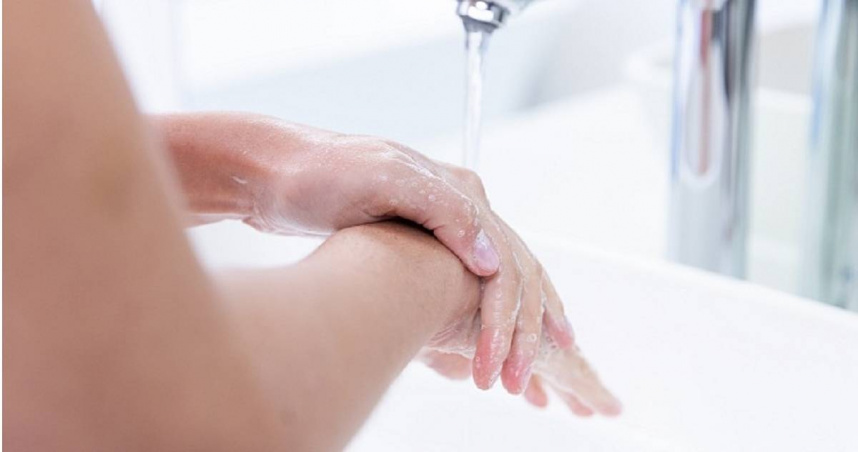 包括大寮、鳳山、楠梓等共15區，自周五（21日）深夜11時起，將連續停水13至55小時，總計48.7萬戶受影響。（示意圖／擷取自TPG達志影像）