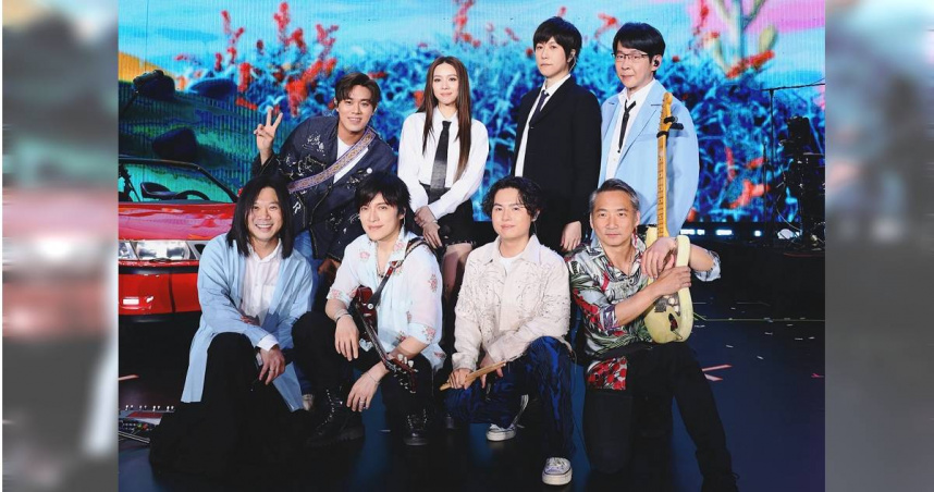告五人擔任五月天演唱會嘉賓。（圖／相信音樂提供）