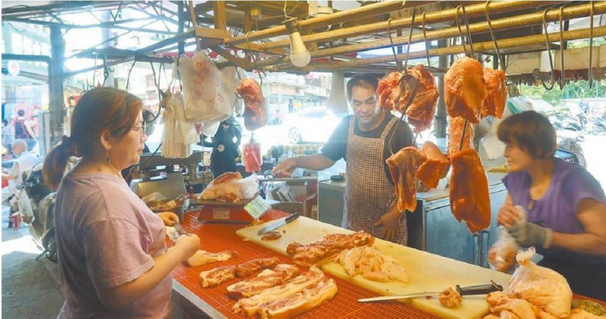 受到豬源短缺、節慶等因素，近日毛豬批發價格已上看每公斤108元。（圖／報系資料照）