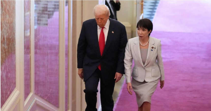 川普（左）和日本新任首相高市早苗（右）。 （圖／達志／美聯社）