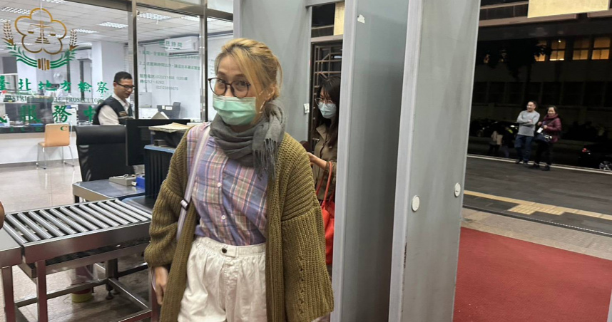 謝幸恩抵北檢複訊。（圖／民眾提供）