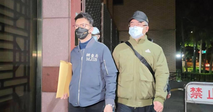 北檢聲押鍾文智簽到造假共犯副所長李俊良（右1）和帳房葉仲清獲准。（圖／報系資料照）