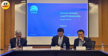 達麗在最新法說會上喊出「年年推案200億元」目標，企圖擠進全台前十大建商。（圖／林榮芳攝）