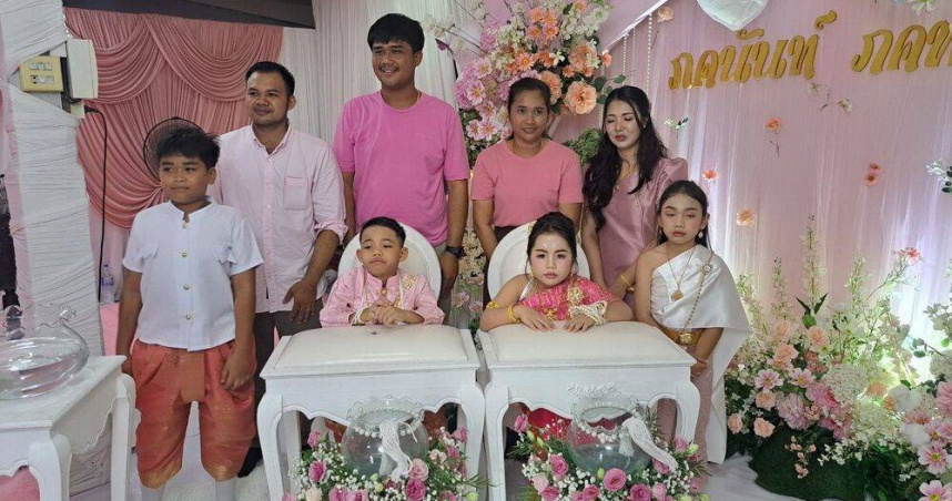 泰國一對父母給雙胞胎兄妹舉辦婚禮。（圖／翻攝khaosod）