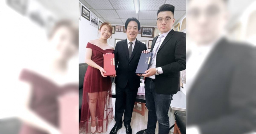 政二代顏大鈞在外自稱是「賴清德乾兒子」，卻涉及違法吸金，還試圖出境被攔下，17日深夜在安平被逮捕。（圖／翻攝畫面）