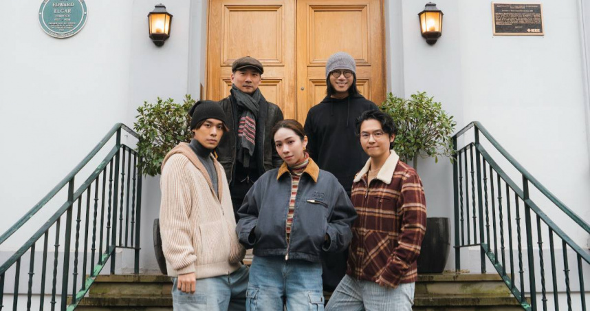 告五人與五月天石頭、瑪莎錄製新曲〈快樂的事記不起〉。（圖／相信音樂提供）