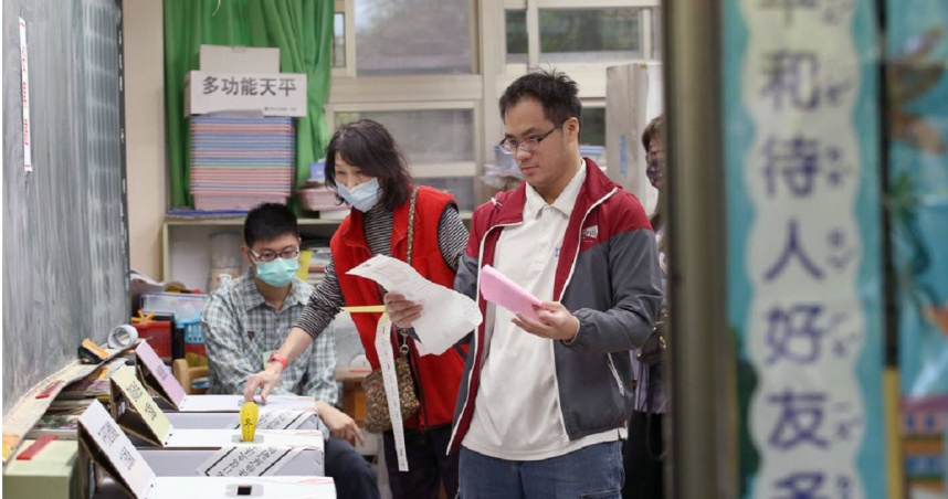 近日多個團體發起大罷免，多個已通過二階連署，中選會20日將公布7月26日為首波罷免投票日。圖為2024總統選舉。（示意圖／報系資料照）