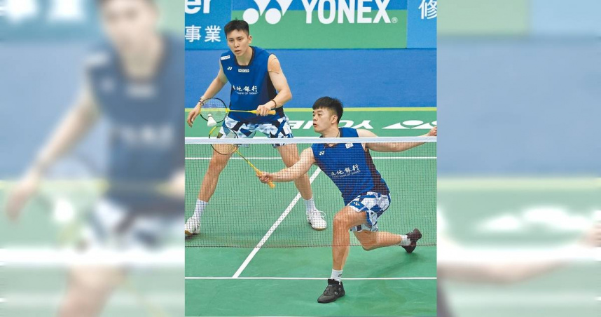王齊麟（右）與邱相榤2025賽季打得比較掙扎，近期連3站賽事無奈止步首輪。（資料照／中國時報劉宗龍攝）