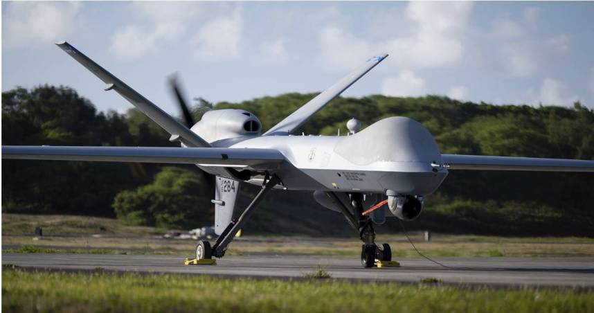 美國MQ-9無人機對葉門上空球狀UAP發射地獄火導彈，但球體毫髮無損並繼續移動。（示意圖／達志／美聯社）