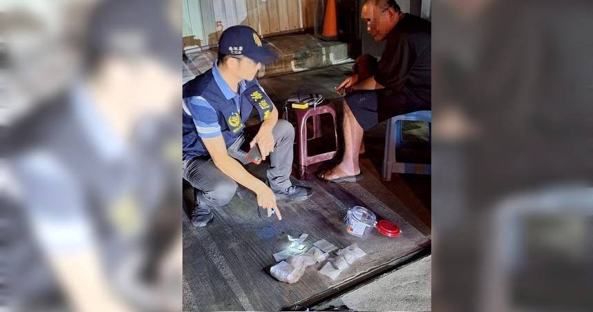 蕭姓男子領有身障手冊，卻駕駛瑪莎拉蒂販毒，5月底遭專案小組逮捕。（圖／翻攝畫面）