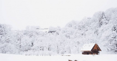 12月7日是二十四節氣中的大雪，命理專家小孟老師分享大雪時6大禁忌及常見習俗。（示意圖／Unsplash）