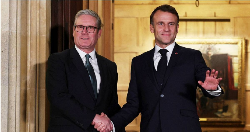 英國首相施凱爾（左）、法國總統馬克宏。（圖／達志／美聯社）