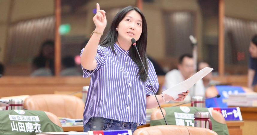 山田摩衣要求城鄉局必須在 2027 年前落實板橋中繼宅的設置，確保弱勢族群在都更期間的居住權益。（圖／山田摩衣辦公室提供）