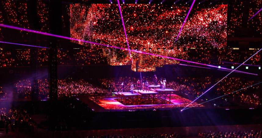 TWICE在台北大巨蛋舉辦的演唱會。（圖／報系資料照）