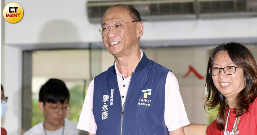 陳永德說，他是蔣萬安用的局長，「當然堅定我的市長」。（圖／方萬民攝）