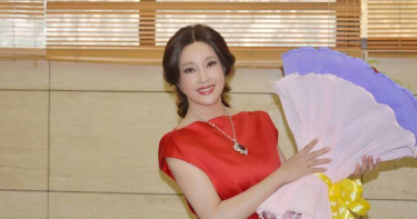 劉曉慶梅開四度情史豐富 堅決不生稱:會毀滅自己