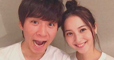 諧星尪愛在公廁約砲劈6女 佐佐木希甩醜聞露面…魚尾紋現形超憔悴