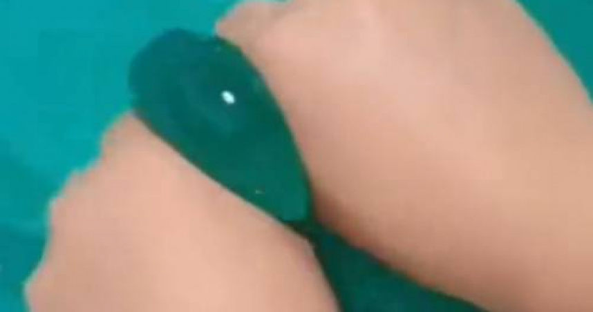 史萊姆送驗，發現多款的硼砂含量超標。（圖／翻攝自微博）