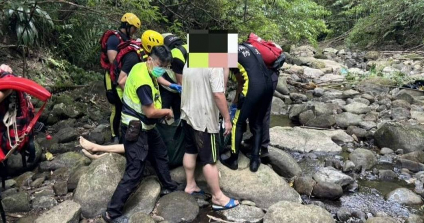 平溪溪邊豪飲後戲水，3壯漢溺水釀悲劇僅1人獲救。（圖 ／翻攝畫面）