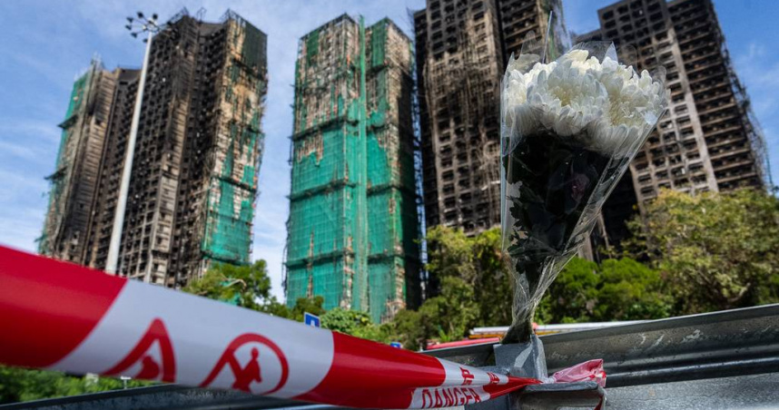 香港大埔宏福苑火災釀嚴重死傷，社會各界積極投入救援與善後工作。（圖／達志／美聯社，下同）