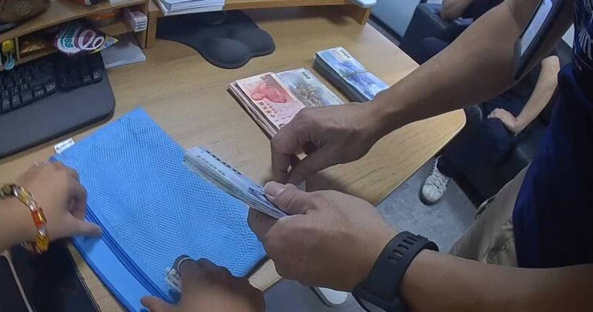 「5F自拍網站」靠及大量偷拍和兒少性影像海撈千萬，檢方9日起訴運營該網站的3名男子，並具體求處李姓負責人有期徒刑5年。（圖／橋檢提供）