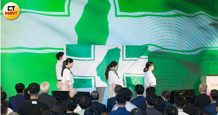 台北市議員陳怡君涉貪助理費、收賄一審遭判7年10月，民進黨廉政會將啟動黨紀處理。（圖／CTWANT攝影組）