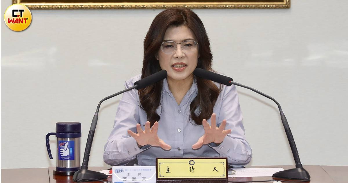 饒慶鈴海峽論壇搏農產訂單反挨查 鄭麗文批:白恐幽魂再現 | 政治 | CTWANT