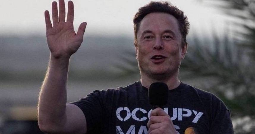 特斯拉股價本周暴跌18%。（圖／翻攝自X＠elonmusk）