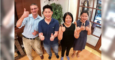 改車小子賺上億2/擔任總經理長達10年 靠「態度」讓母親願意放手